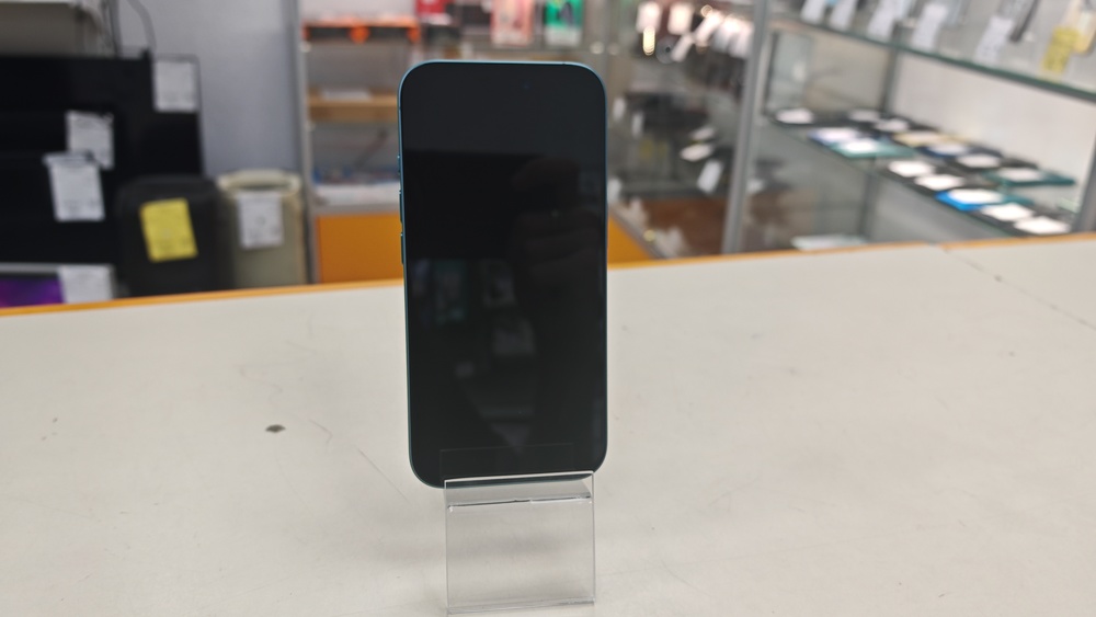 Смартфон Apple Iphone 16 128Gb