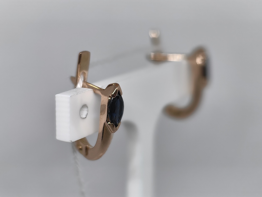 СКМ585 СЕРЬГИ С КАМНЕМ (Au 585)