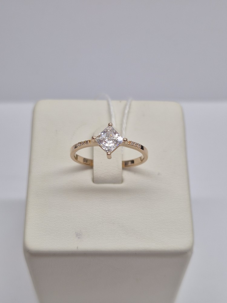 КОЛКМИ585 КОЛЬЦО С КАМНЯМИ (Au 585)