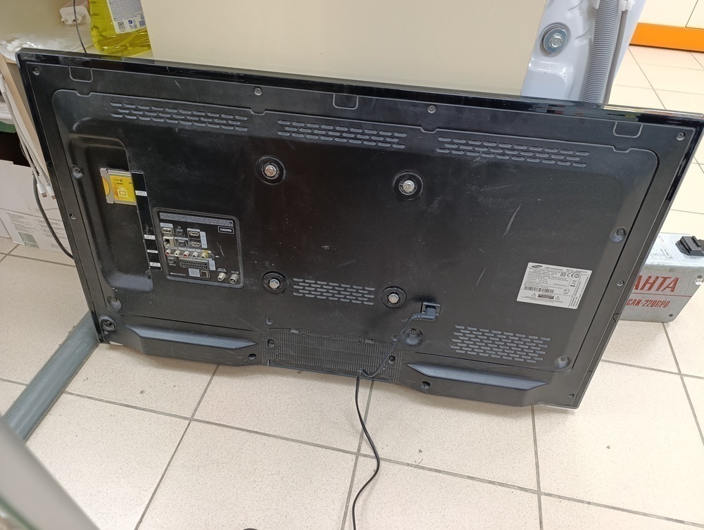 LED Телевизор Samsung UE37ES6307U