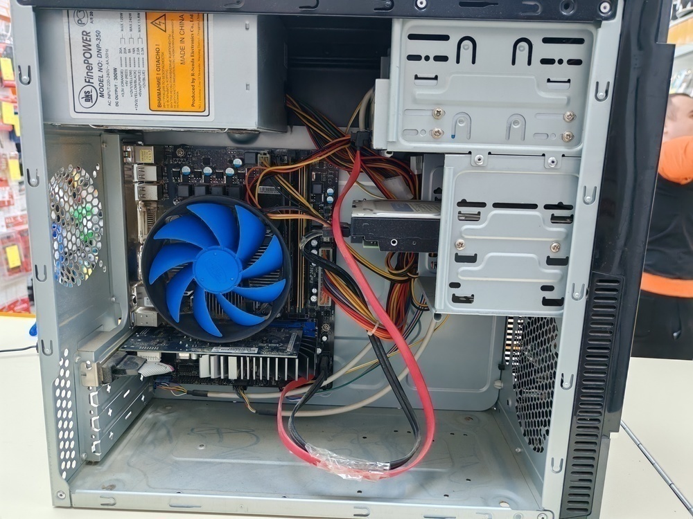 Системный блок DNS 123; Core i3-3210, GeForce GT 640, 6 Гб, Нет, 500 Гб