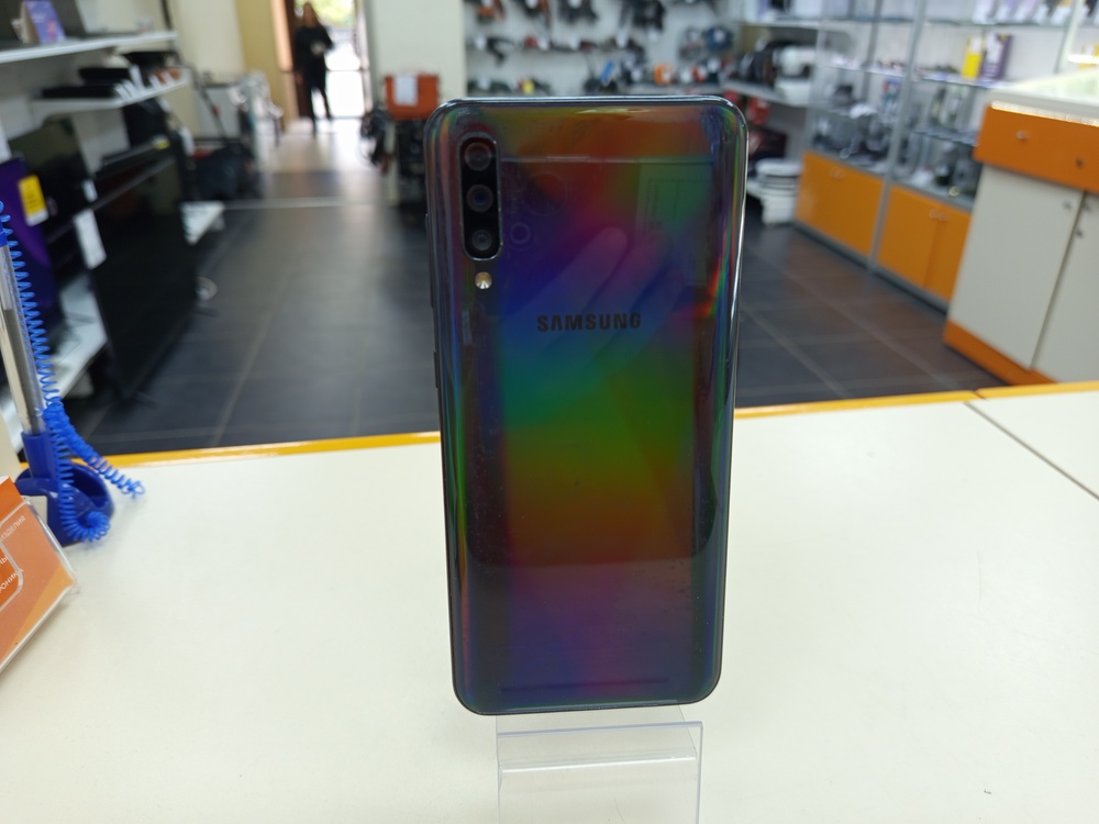Смартфон Samsung Galaxy A50 4/64