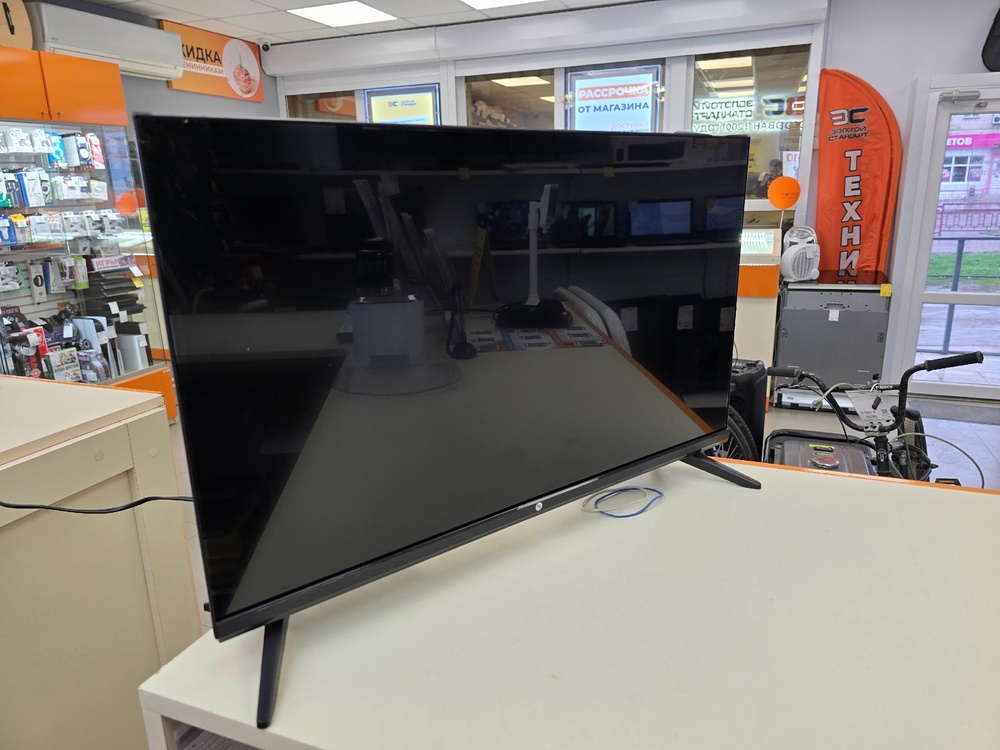 LED Телевизор HI VHIX-24H152WSY