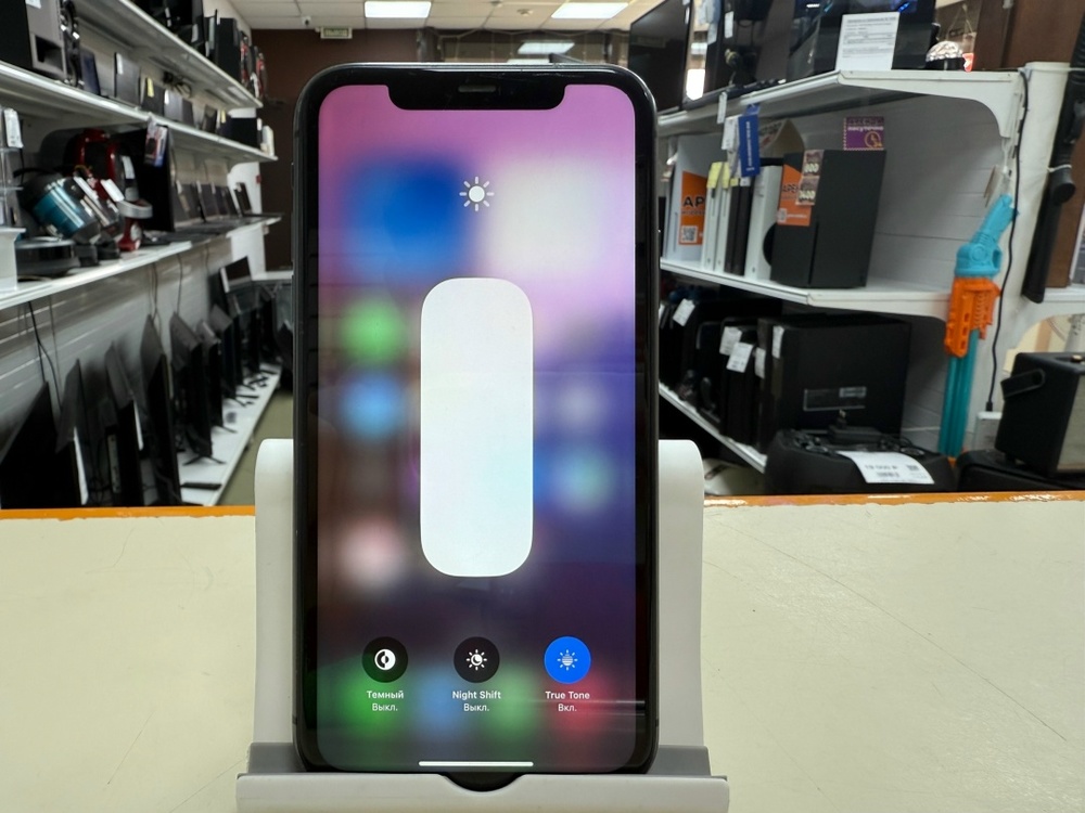 Смартфон Apple iPhone 11 64Gb