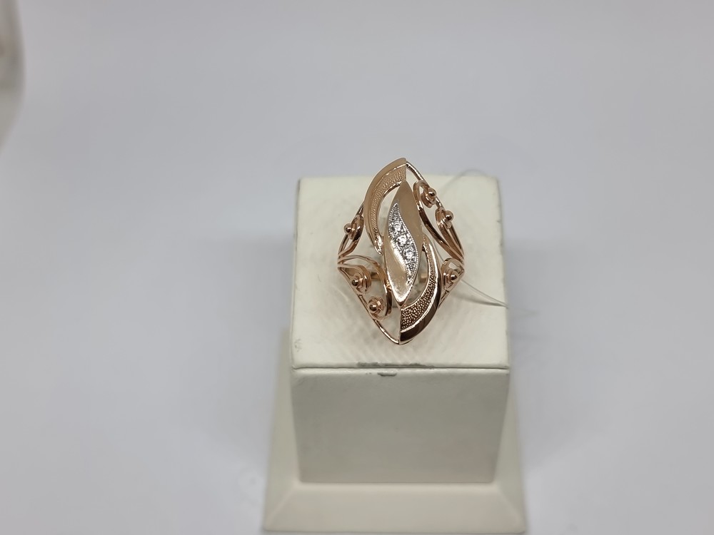 КОЛЬЦО С КАМНЯМИ (Au 585)