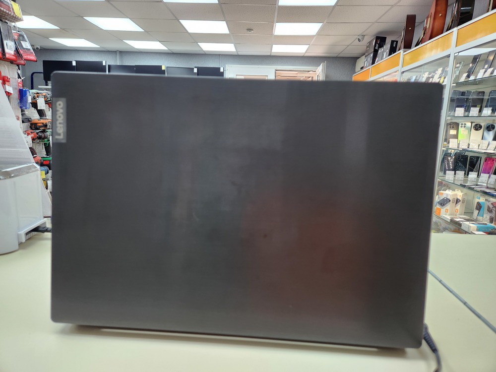 Ноутбук Lenovo; A4-9125, Radeon R3 series, 4 Гб, 120 Гб, Нет