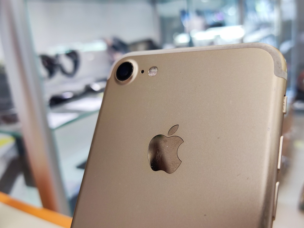 Смартфон Apple iPhone 7 32Gb