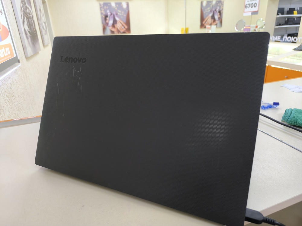 Ноутбук Lenovo; Core i3-8130U, Intel UHD Graphics, 4 Гб, Нет, 500 Гб