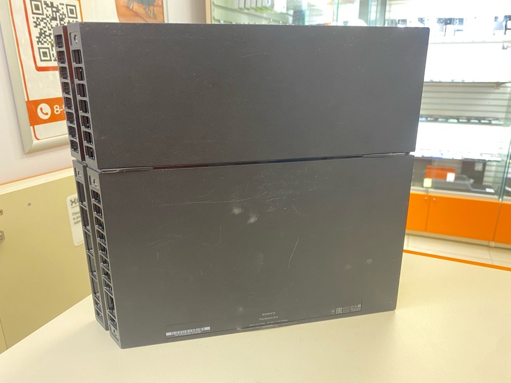 Игровая приставка PlayStation 4 FAT 500GB