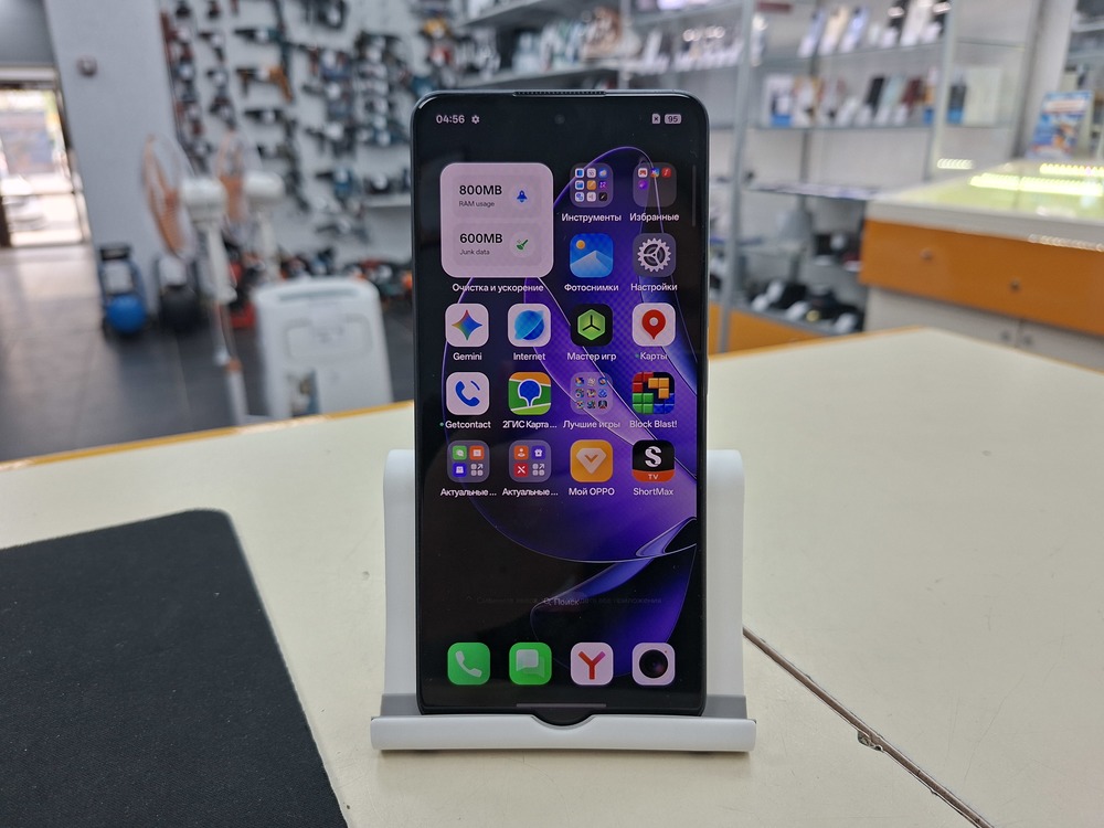 Смартфон Oppo Reno 13F 8/256