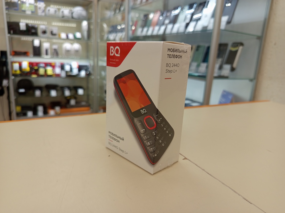 Мобильный телефон BQ 2440