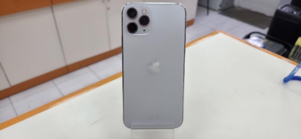 Смартфон Apple iPhone 11 Pro 64Gb