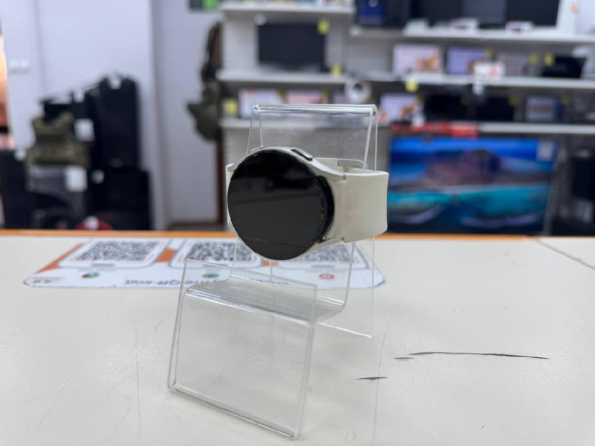 Смарт-часы Samsung Galaxy Watch 6 40mm