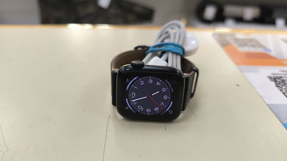 Смарт-часы Apple Watch SE 2022 40mm