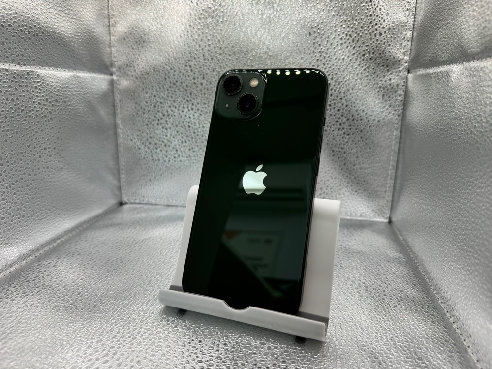 Смартфон Apple iPhone 13 128Gb