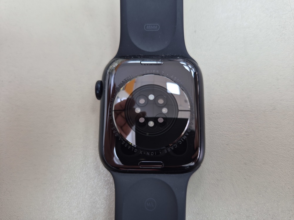 Смарт-часы Apple Watch Series 7 45mm