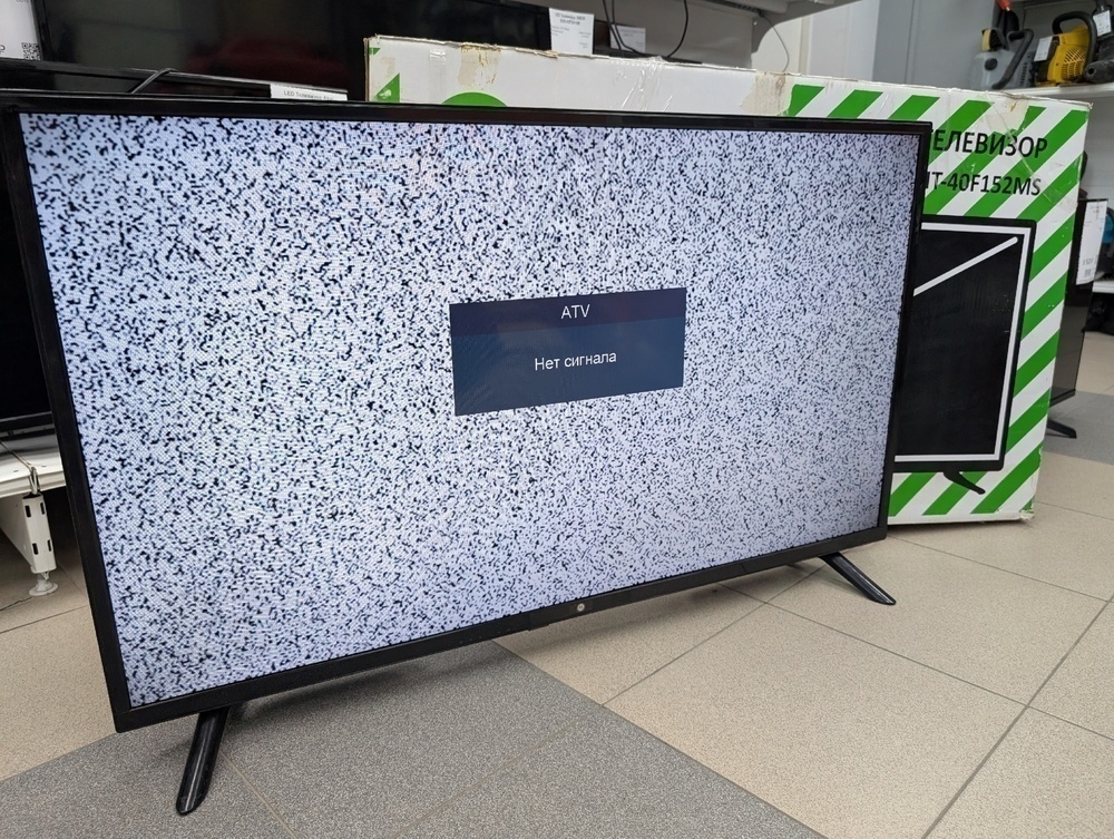 LED Телевизор HI VHIT-40F152MS