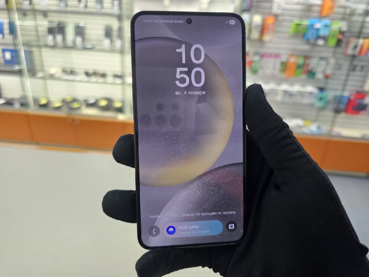 Смартфон Samsung Galaxy S24 8/256