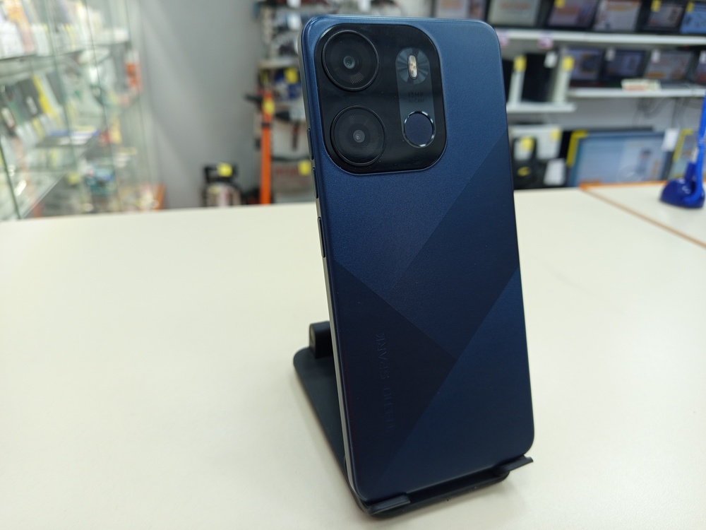 Смартфон Tecno Spark Go 2023 4/64
