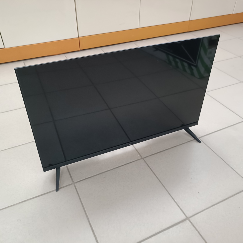 LED Телевизор HI VHIX-32F219MSY