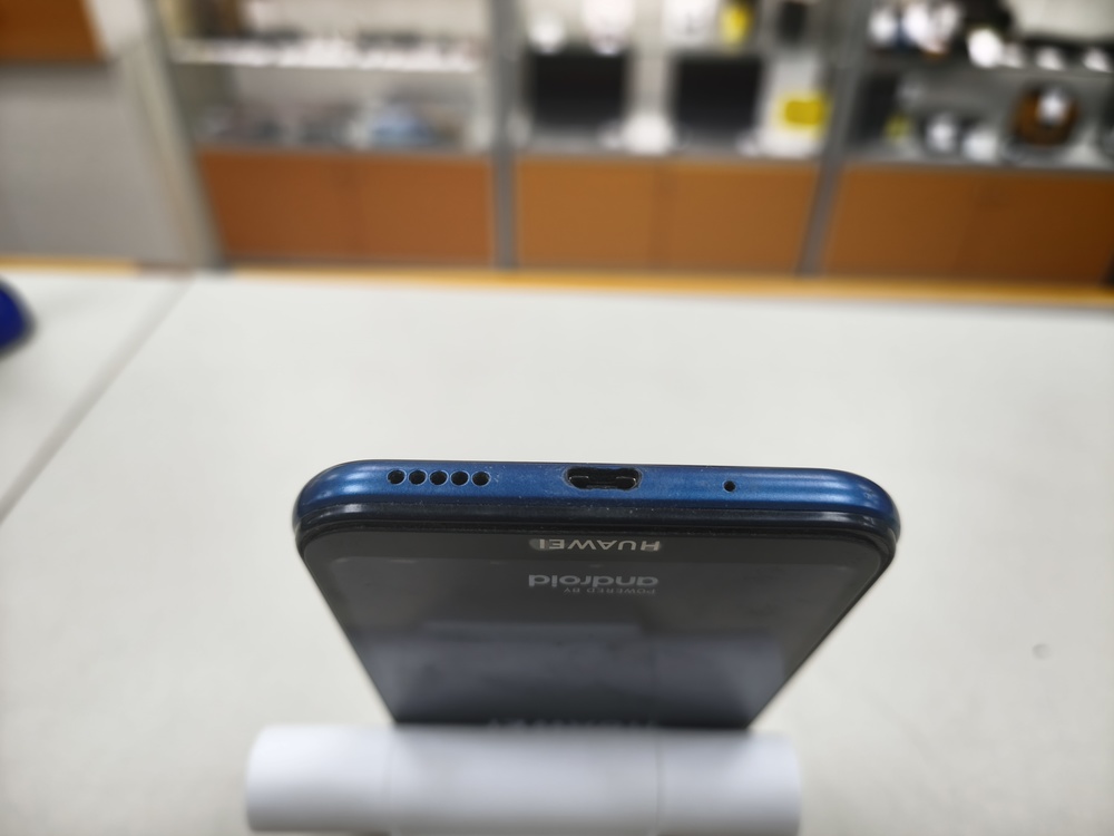 Смартфон Huawei Y5 (2019) 2/32