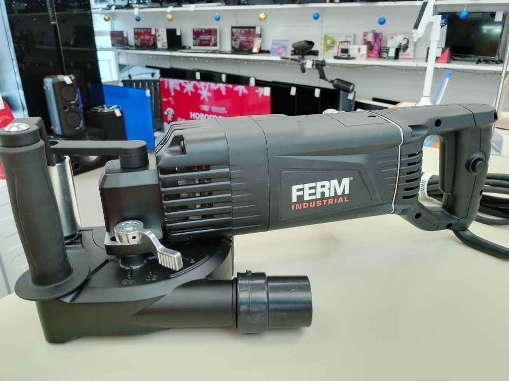 Штроборез Ferm WCM1001P