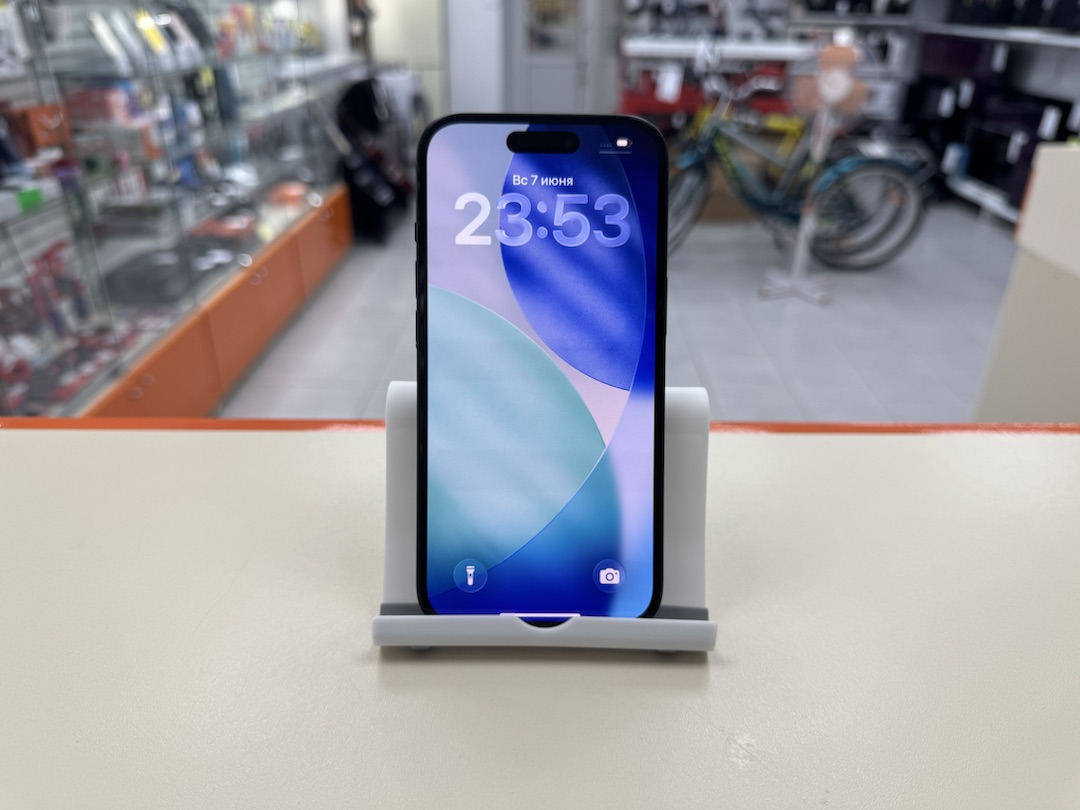 Смартфон Apple Iphone 15 128Gb