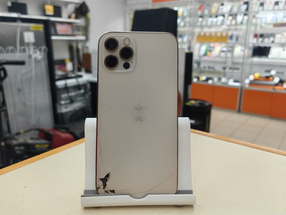 Смартфон Apple iPhone 12 Pro 128Gb