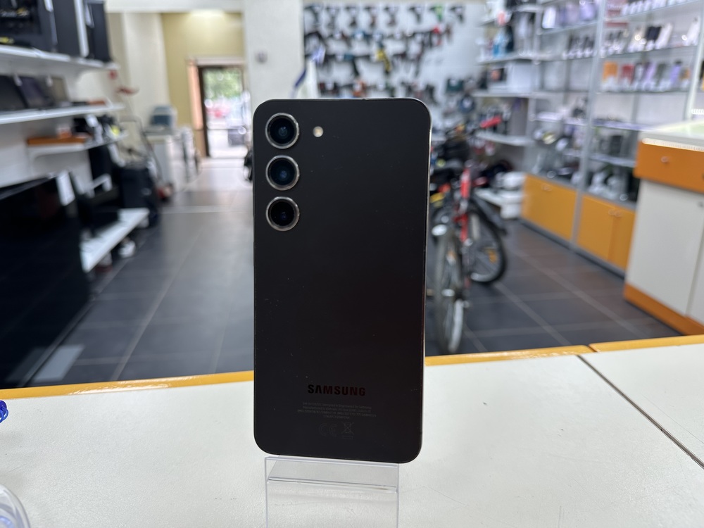 Смартфон Samsung Galaxy S23 8/128