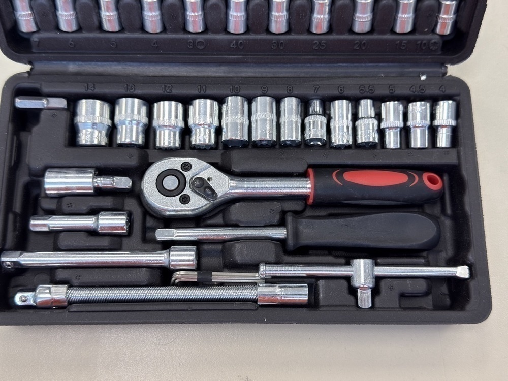 Набор инструментов No Name 46 PCS