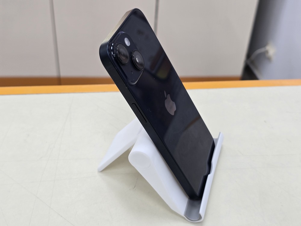 Смартфон Apple Iphone 14 128Gb