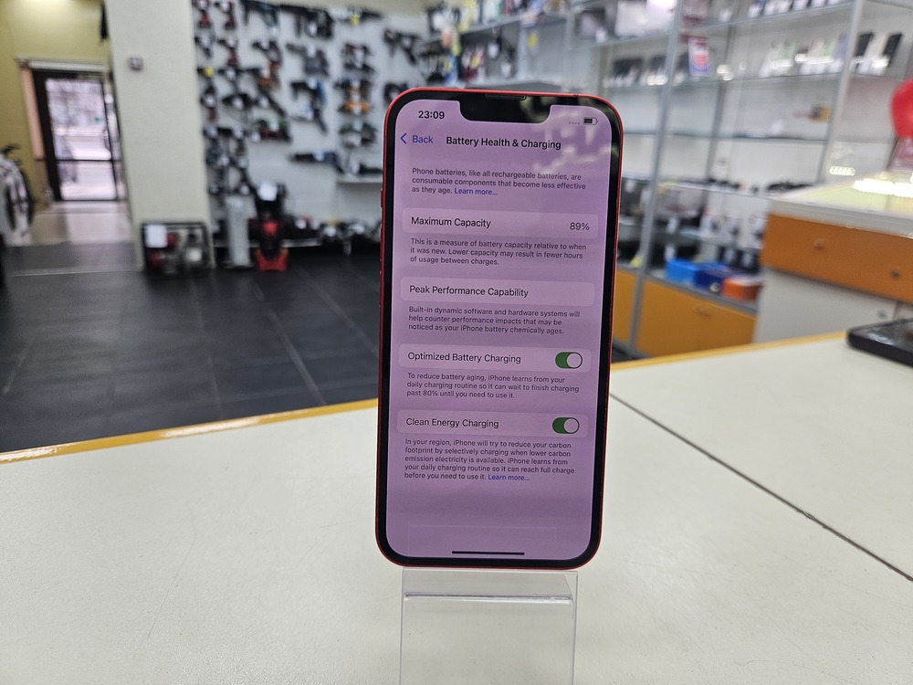 Смартфон Apple iPhone 13 256Gb