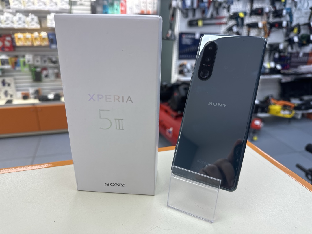 Смартфон Sony Xperia 5 III SOG05