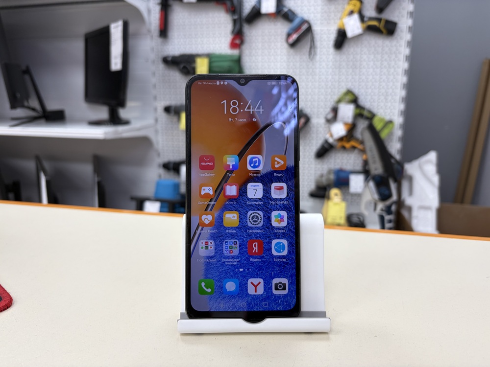 Смартфон Huawei Nova Y61 4/128