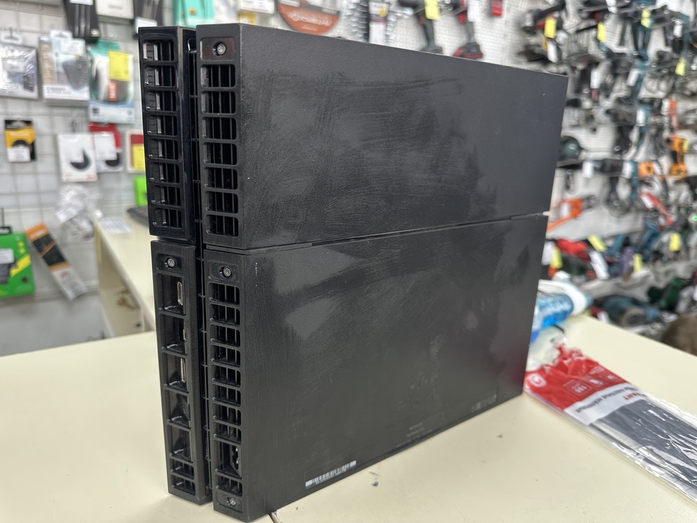 Игровая приставка PlayStation 4 FAT 500GB
