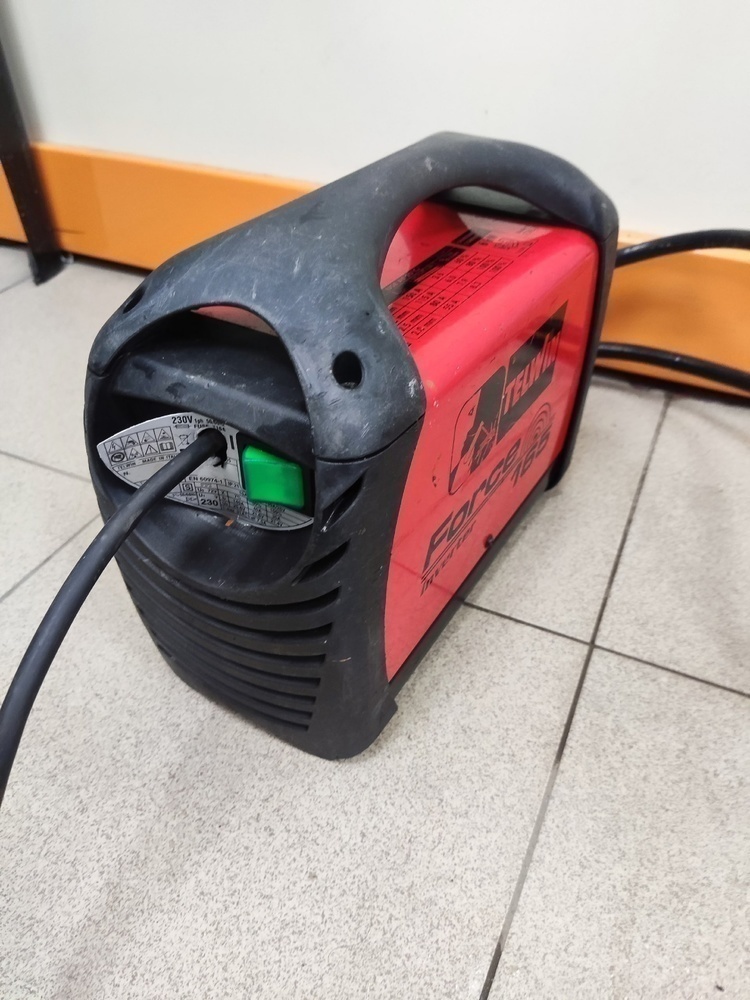 Сварочный аппарат Telwin Force Inverter 165