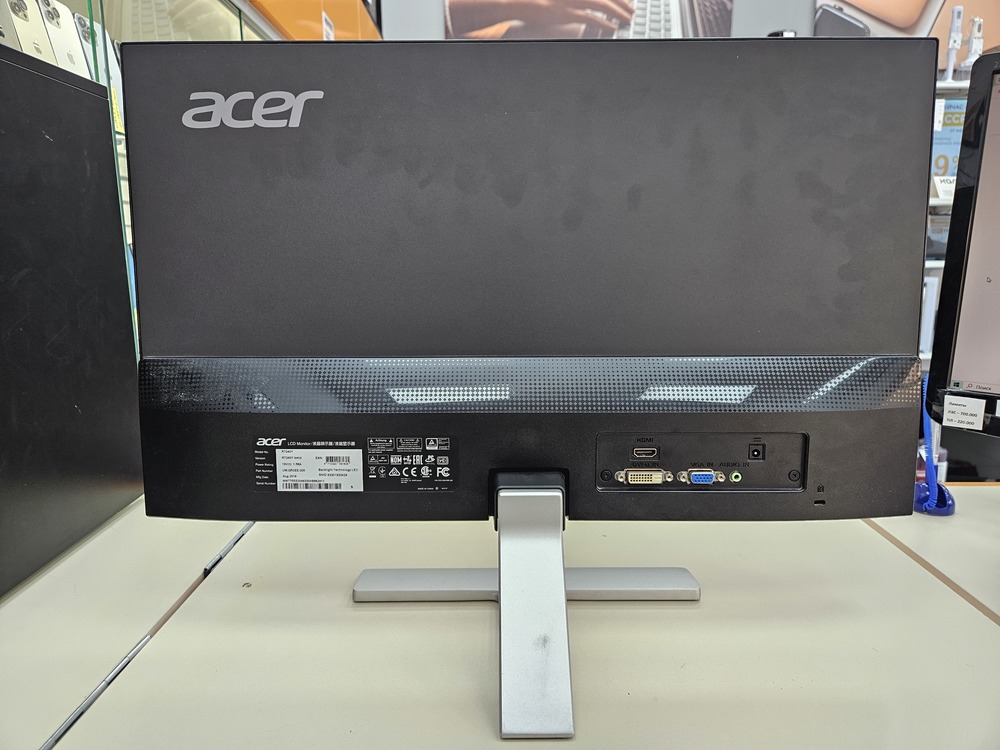 Монитор Acer RT240Y