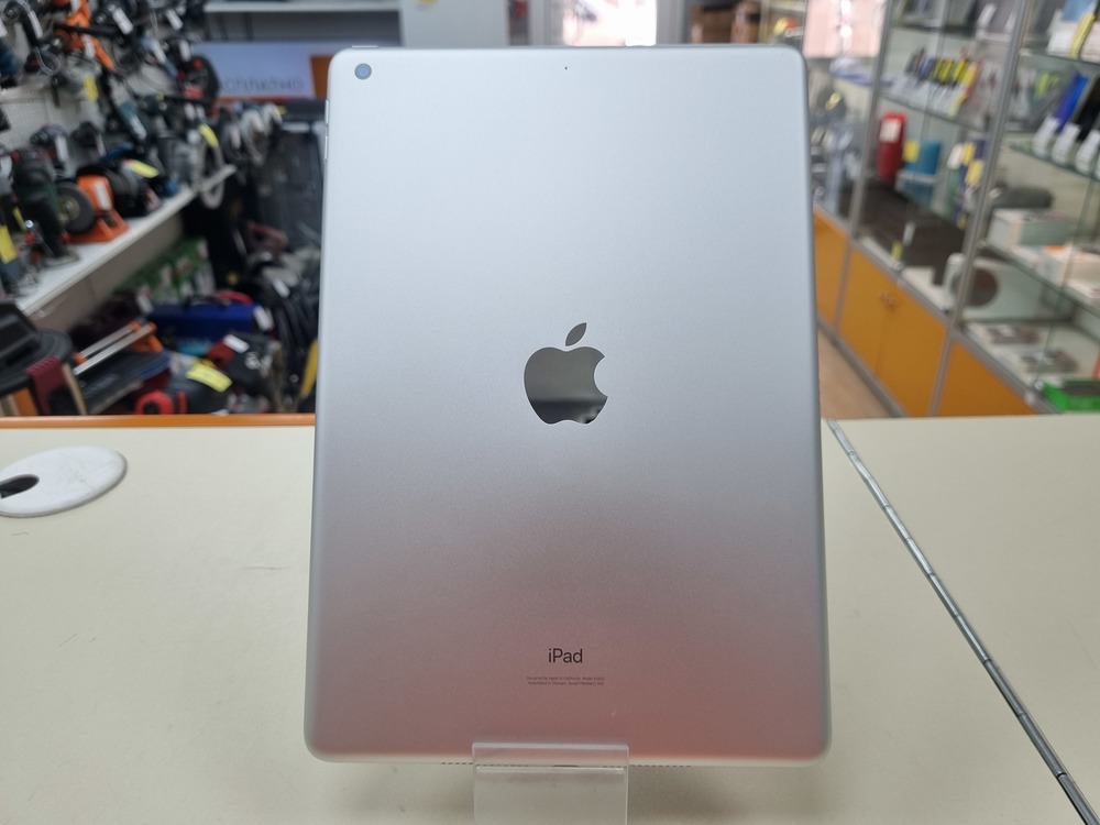 Планшет Apple iPad 9 64 ГБ (2021 A2602 (Wi-Fi)