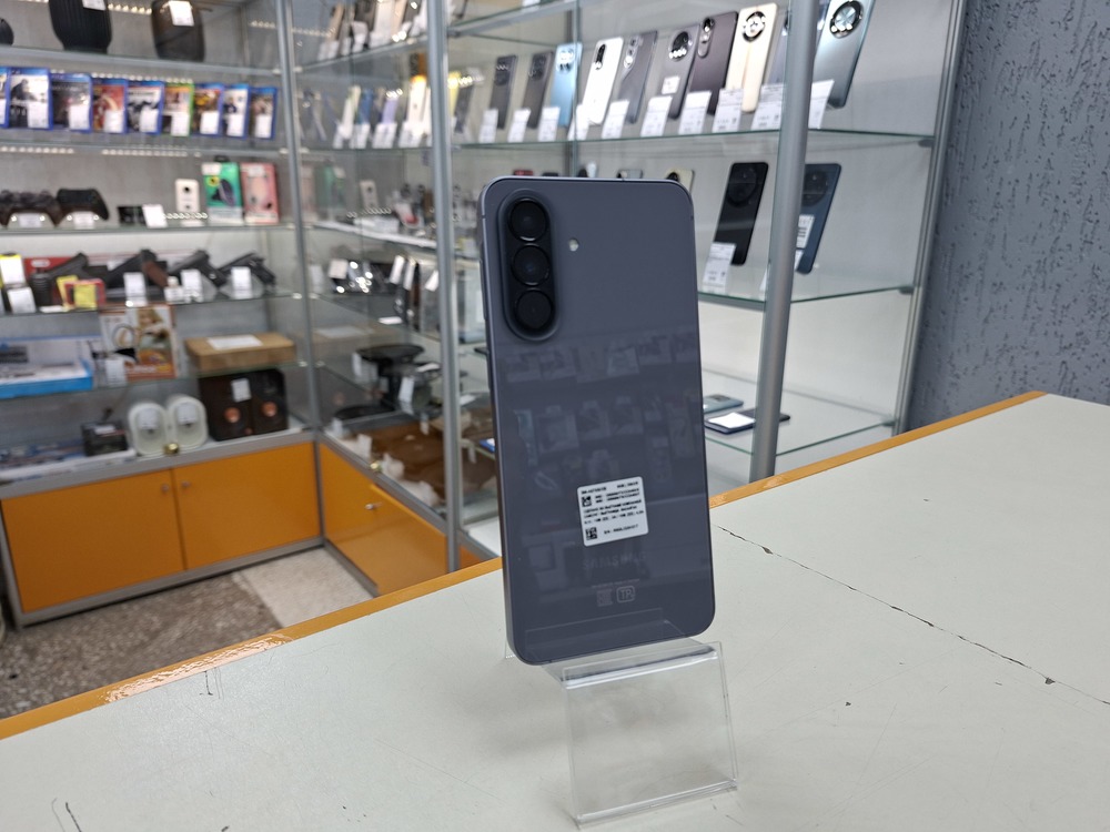 Смартфон Samsung Galaxy A57 8/256