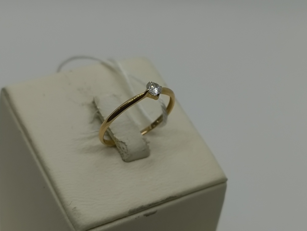 КОЛКМ585 КОЛЬЦО С КАМНЕМ (Au 585)