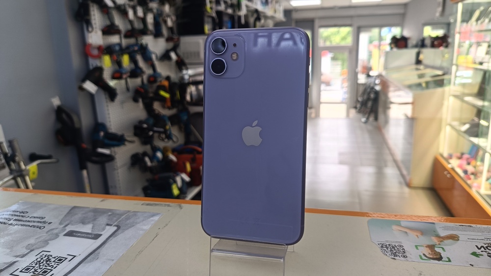 Смартфон Apple iPhone 11 128Gb