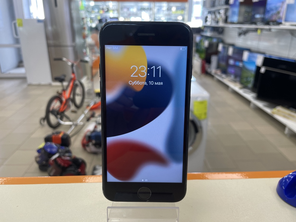 Смартфон Apple iPhone 7 32Gb