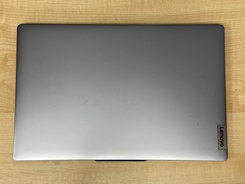 Ноутбук Lenovo IdeaPad Slim 3 15AMN8; Ryzen 3 7320, Radeon 610M, 8 Гб, 256 Гб, Нет