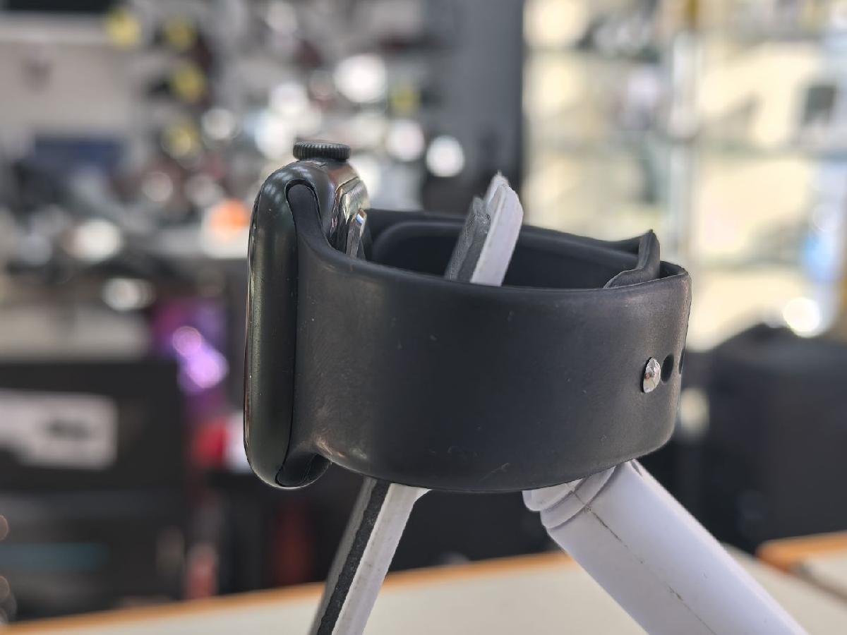 Смарт-часы Apple Watch Series 7 45mm