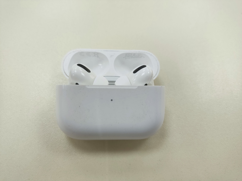 Наушники беспроводные Apple AirPods Pro