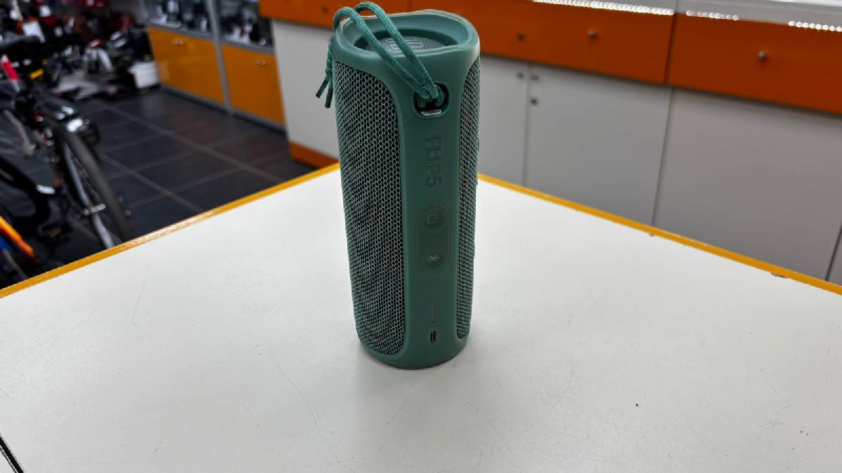 Портативная акустика JBL FLIP 5 