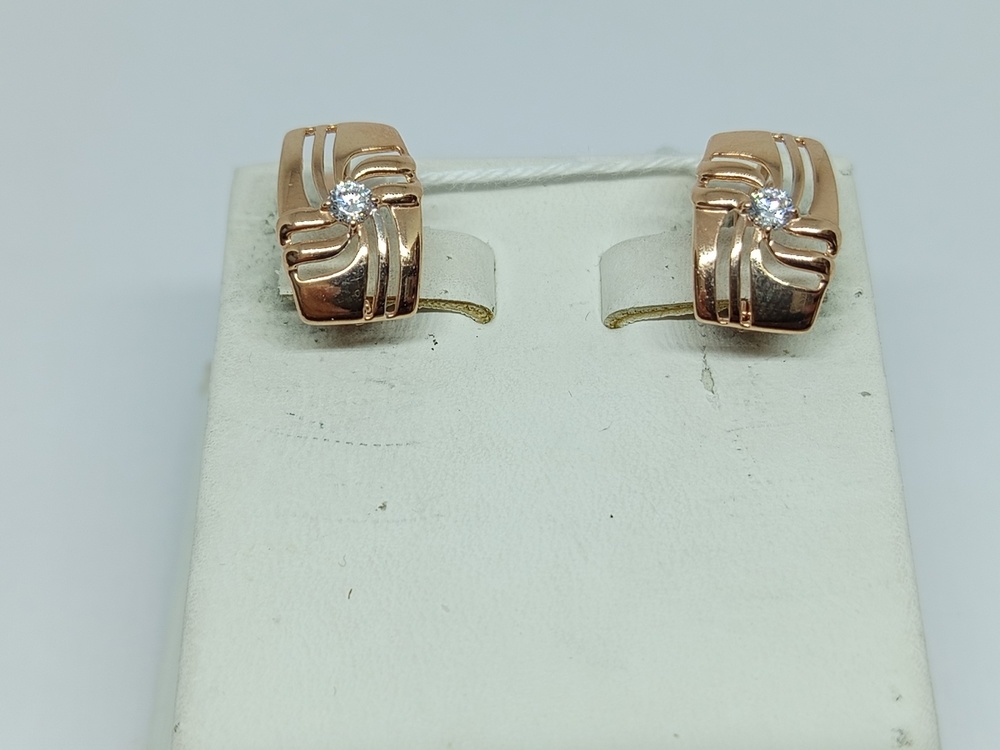 СКМ585 СЕРЬГИ С КАМНЕМ (Au 585)