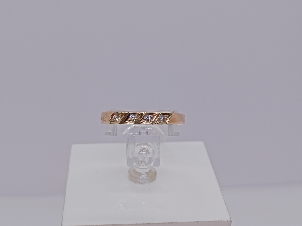 КОЛЬЦО С КАМНЯМИ (Au 585)