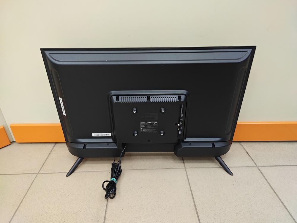 LED Телевизор Haier 32 Smart TV S2