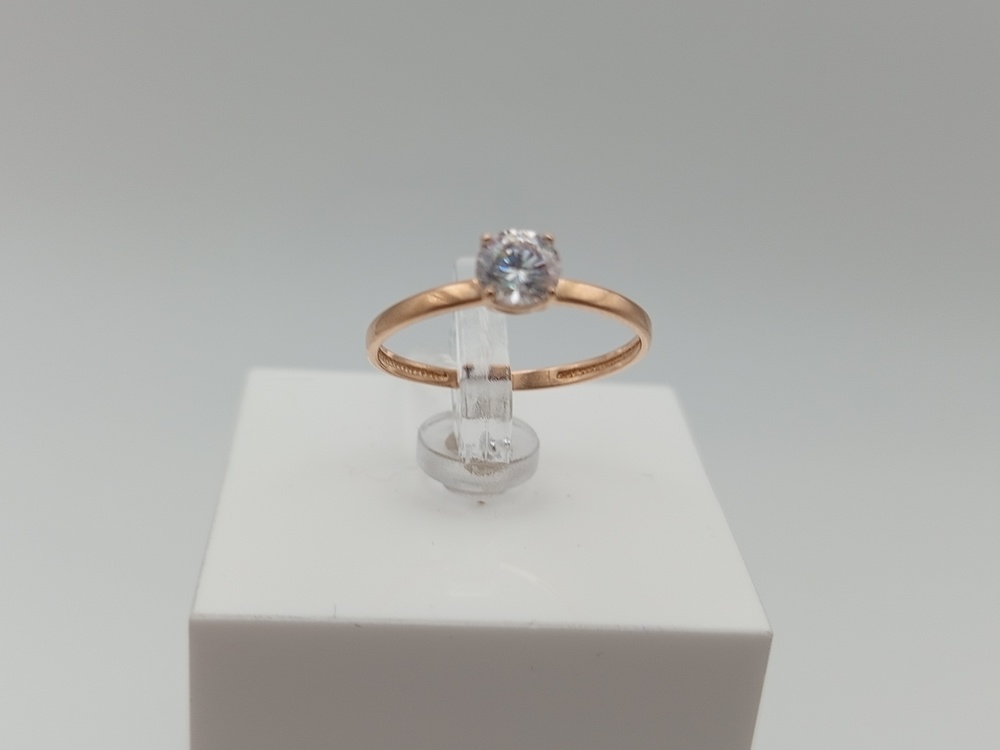 КОЛКМ585 КОЛЬЦО С КАМНЕМ (Au 585)